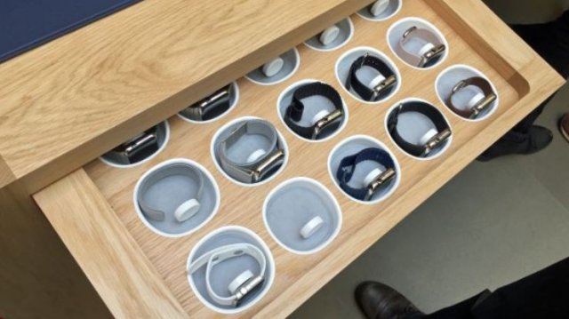 Now Apple Watch display Tables